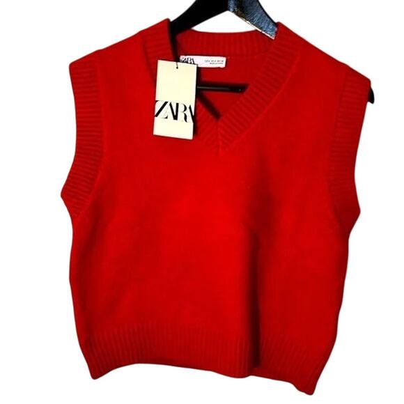 Zara Red Wool Sleeveless Sweater - NWT - Picture 1 of 3